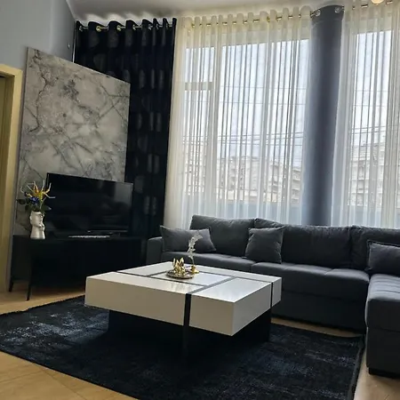 Apartment Era's